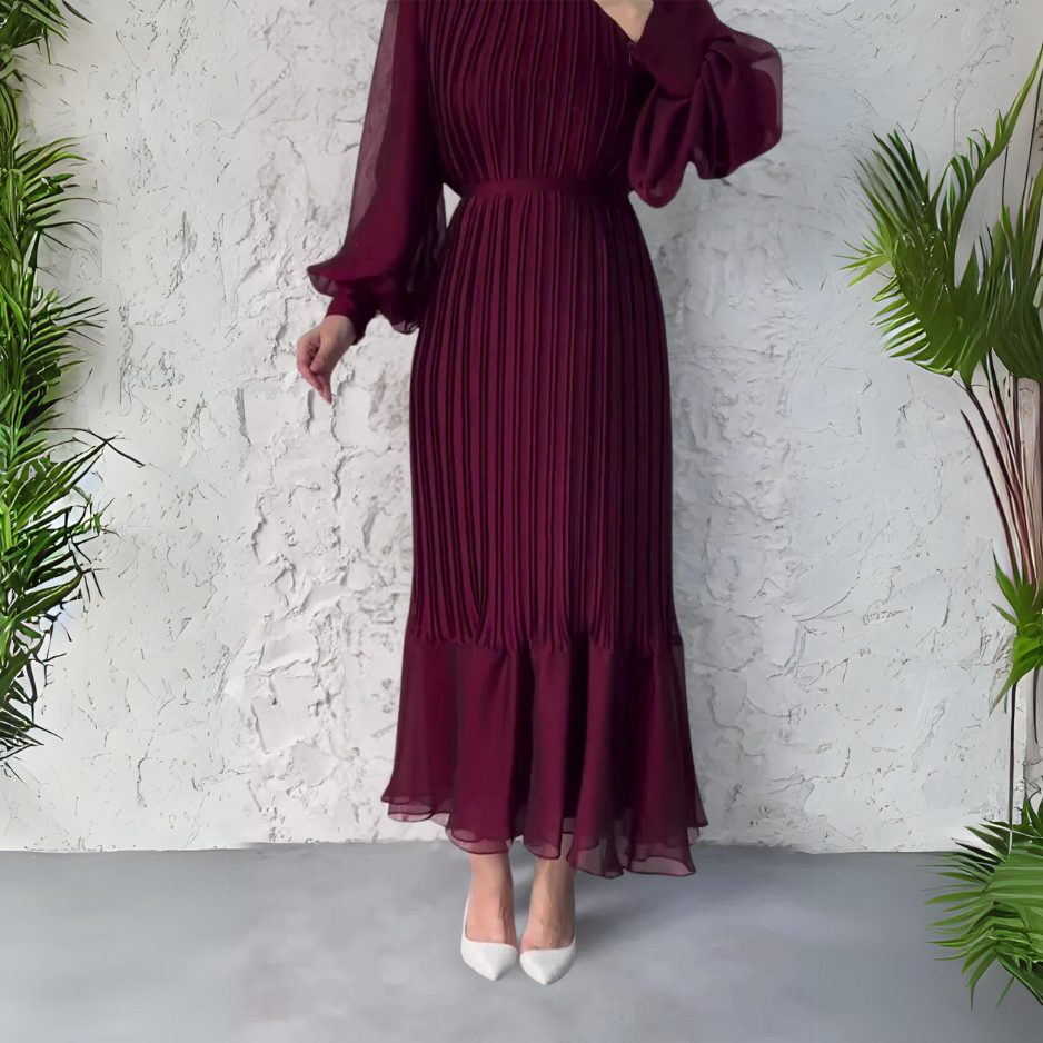Eleganta Kora kleita